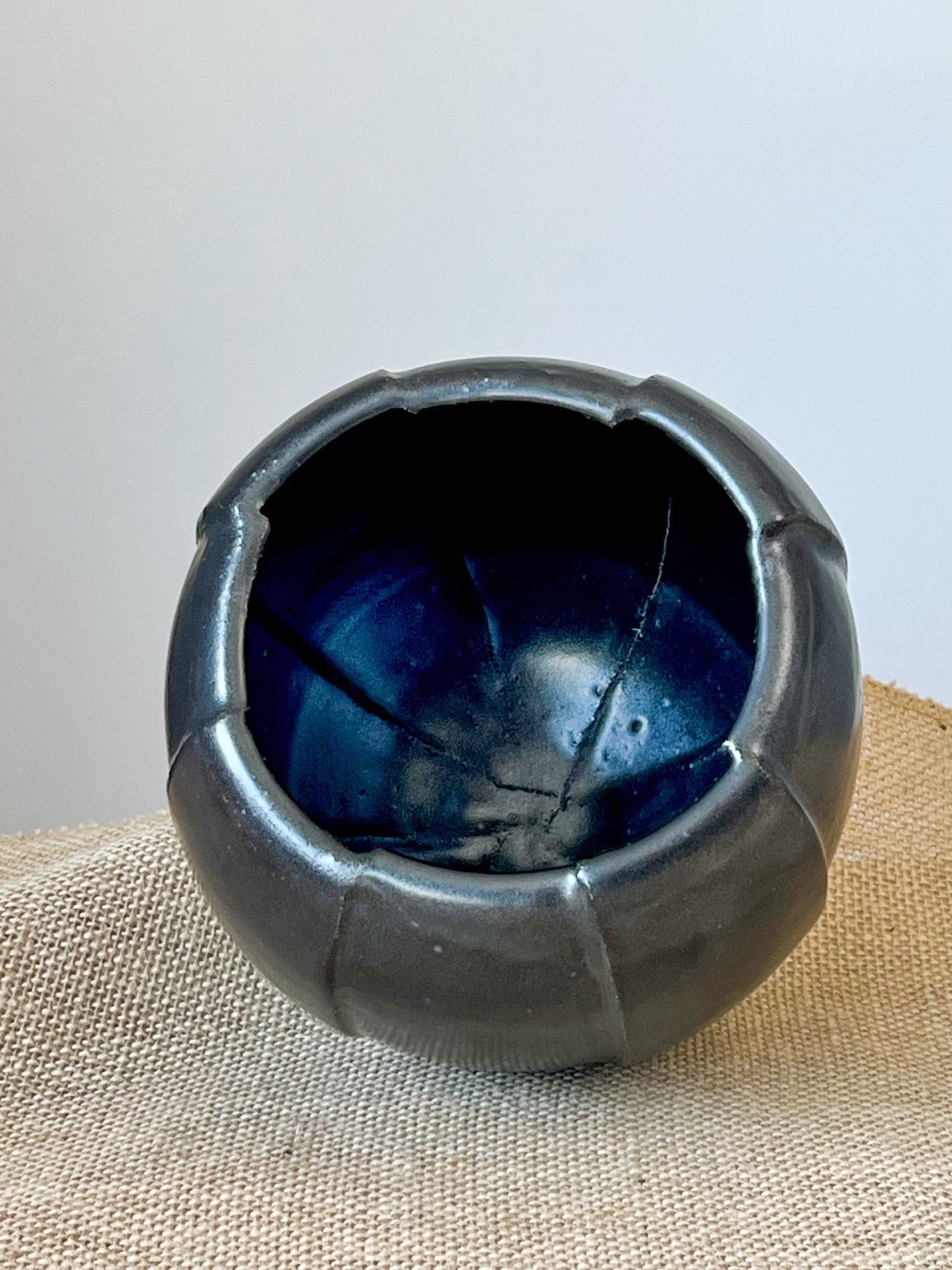 Black Rounded Vase