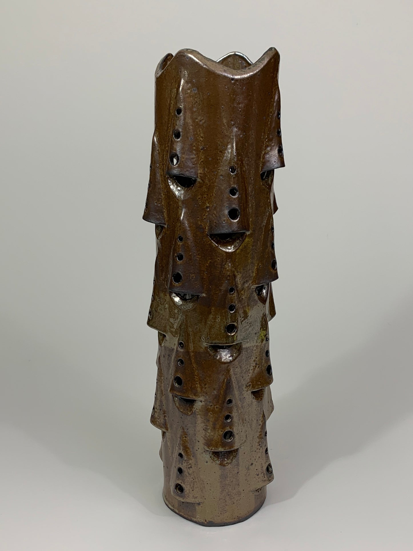 Tall Ridged Luminary